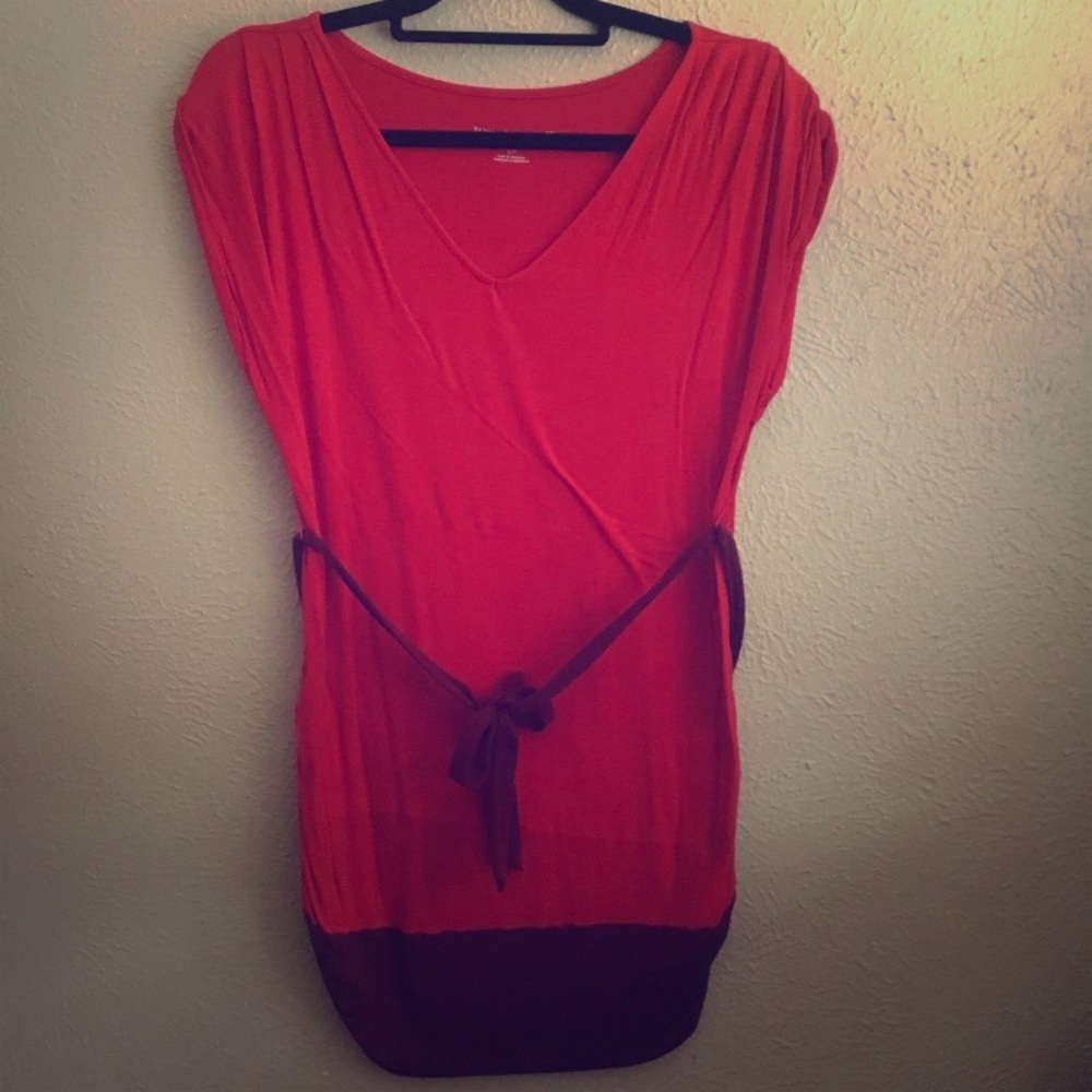 Liz Lange maternity top
